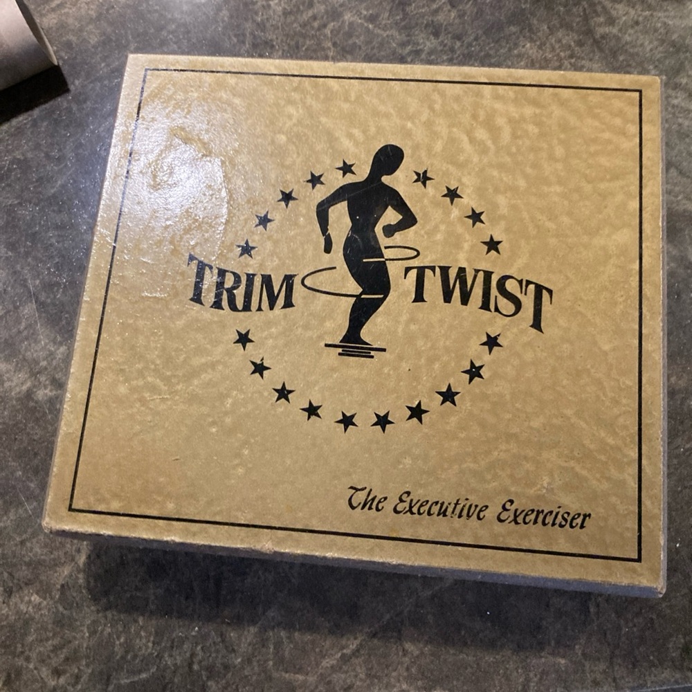 Vintage Trim and Twist,Executive Exerciser